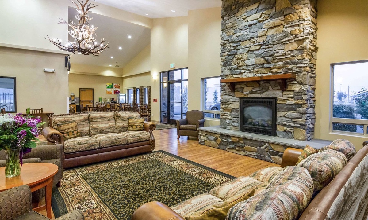 Selah Hotel | Quality Inn Selah North Park