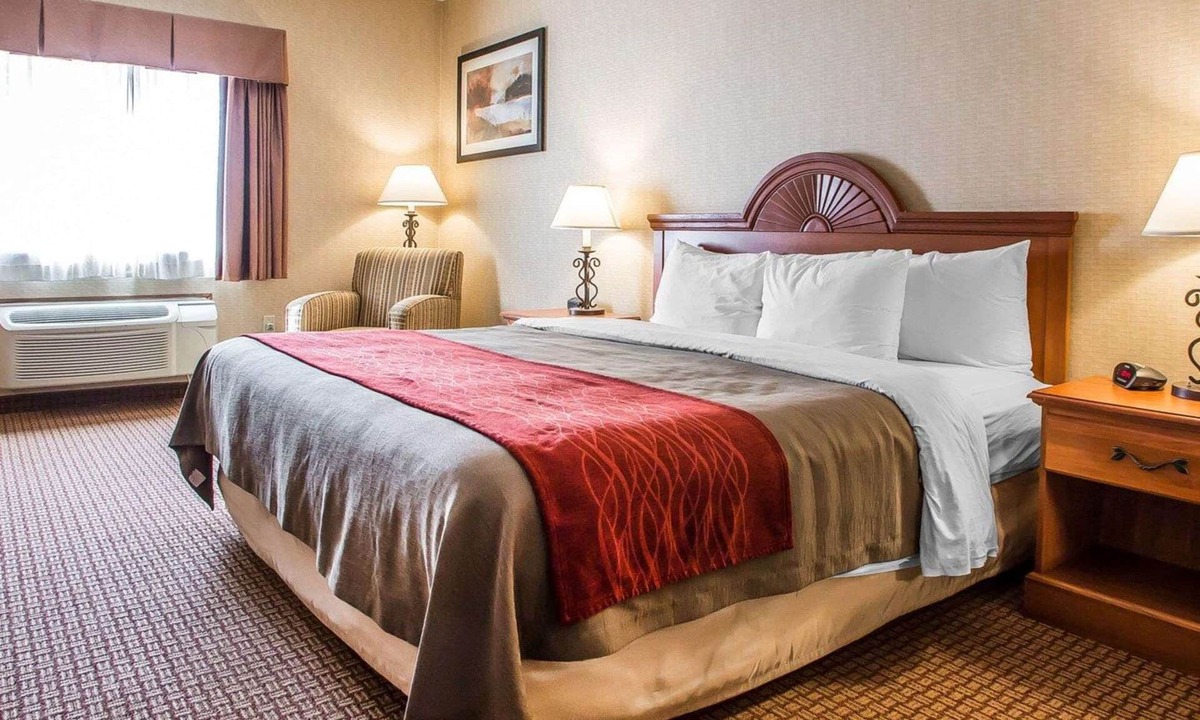 Sidney Hotel | Quality Inn Sidney