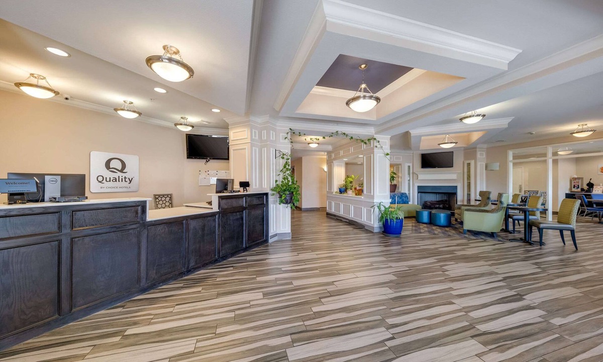 Ardmore Hotel | Quality Inn & Suites Ardmore