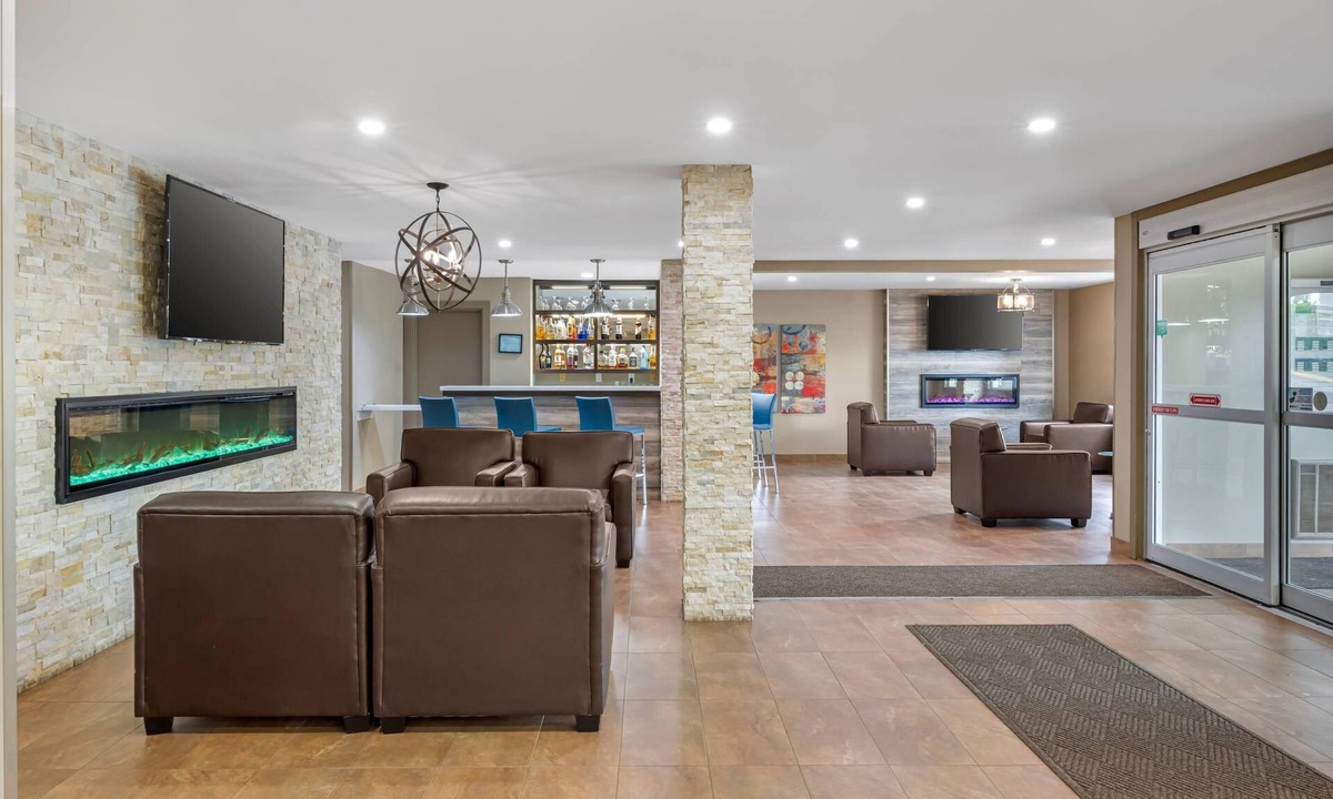 Bathurst Hotel | Quality Inn & Suites Bathurst