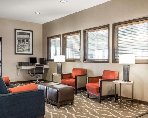 Bethany Hotel | Quality Inn & Suites Bethany