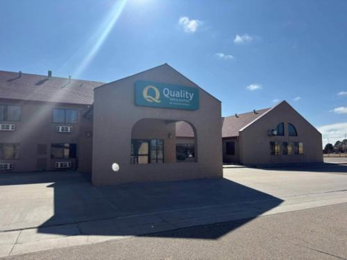 Colby Hotel | Quality Inn & Suites Colby