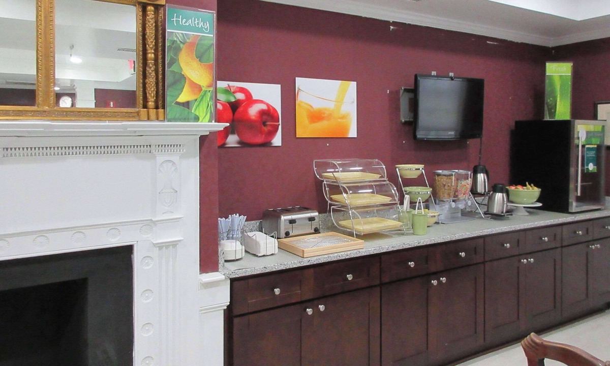 Edgefield Hotel | Quality Inn & Suites Edgefield