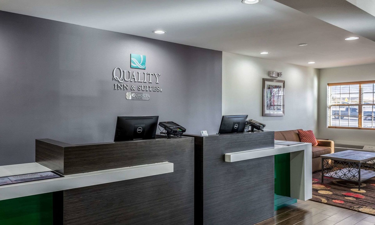 El Paso Hotel | Quality Inn & Suites El Paso I-10