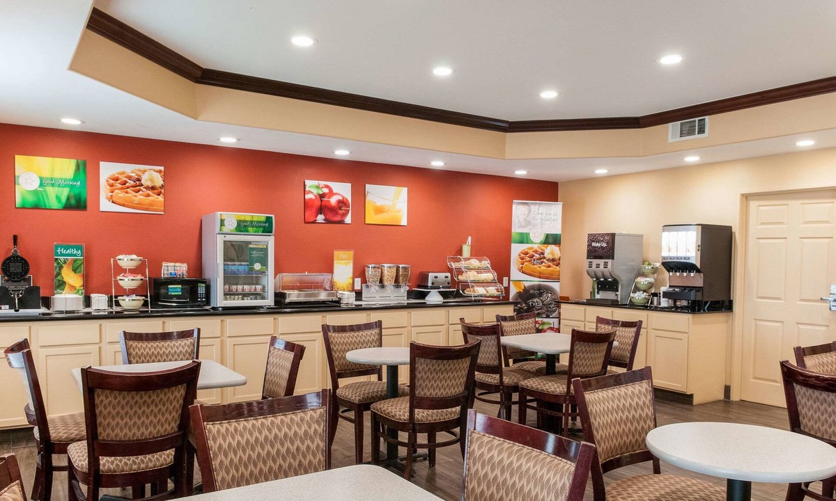 Houma Hotel | Quality Inn & Suites Houma