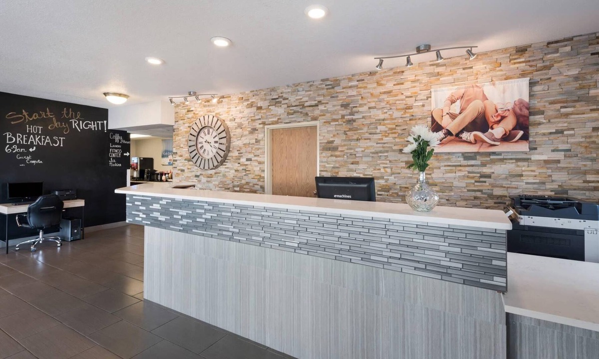 Tri-Cities Hotel | Quality Inn & Suites Kennewick Tri-Cities