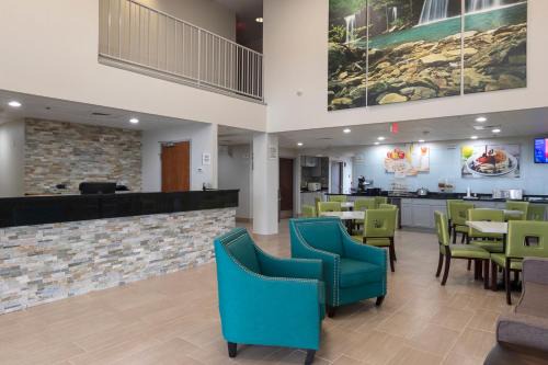 Mount Vernon Hotel | Quality Inn & Suites Mount Vernon