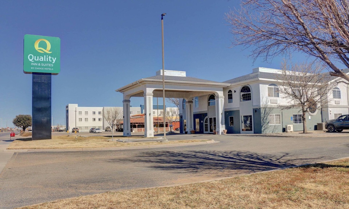 Roswell Hotel | Quality Inn & Suites Roswell North