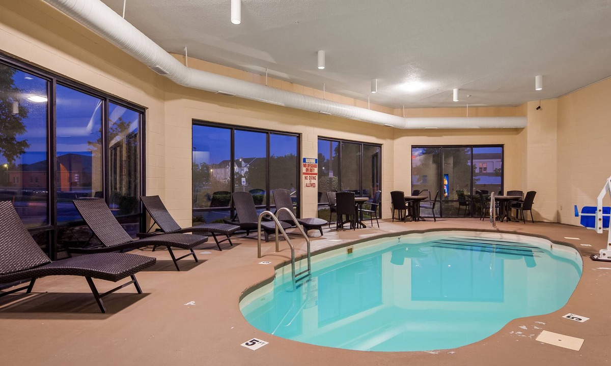 Southport Hotel | Quality Inn & Suites Southport