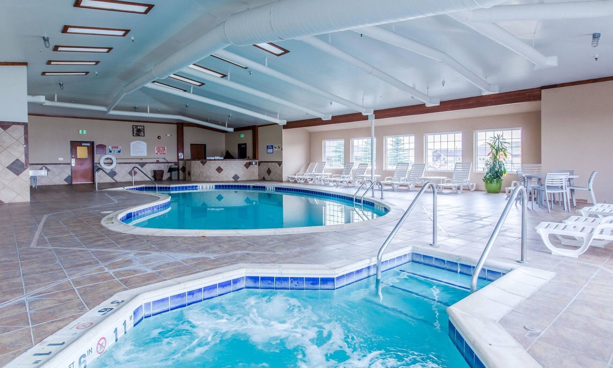Laramie Hotel | Quality Inn & Suites University