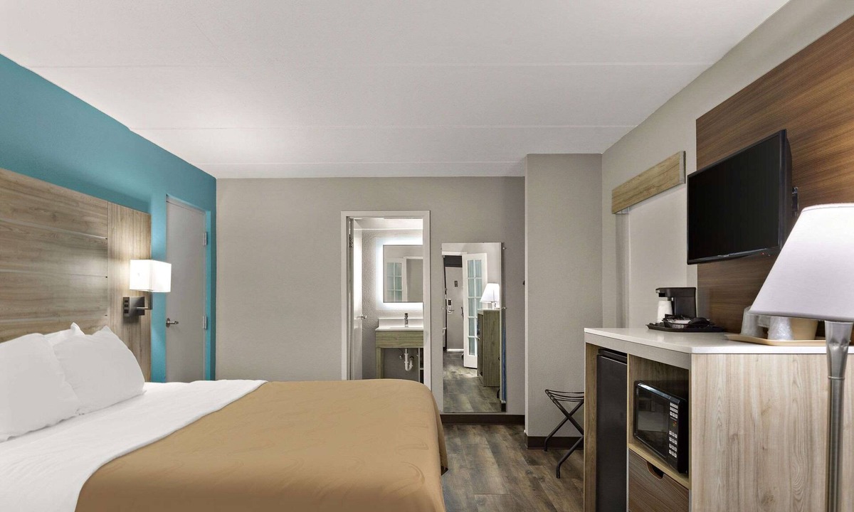 Vidalia Hotel | Quality Inn & Suites Vidalia