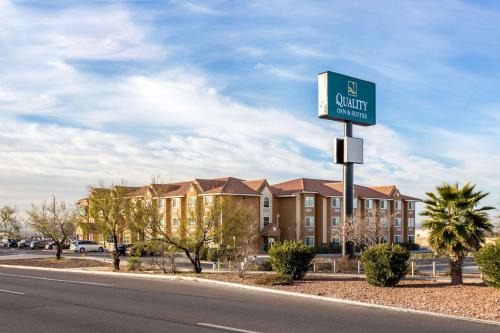 El Paso Hotel | Quality Inn & Suites West El Paso I-10