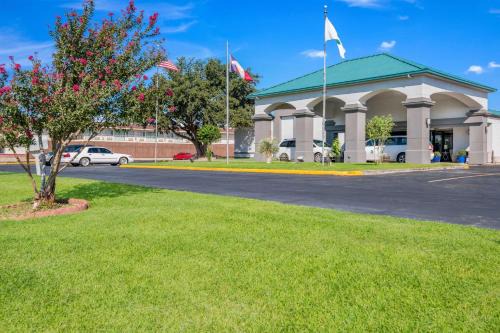 Sweetwater Hotel | Quality Inn Sweetwater I-20