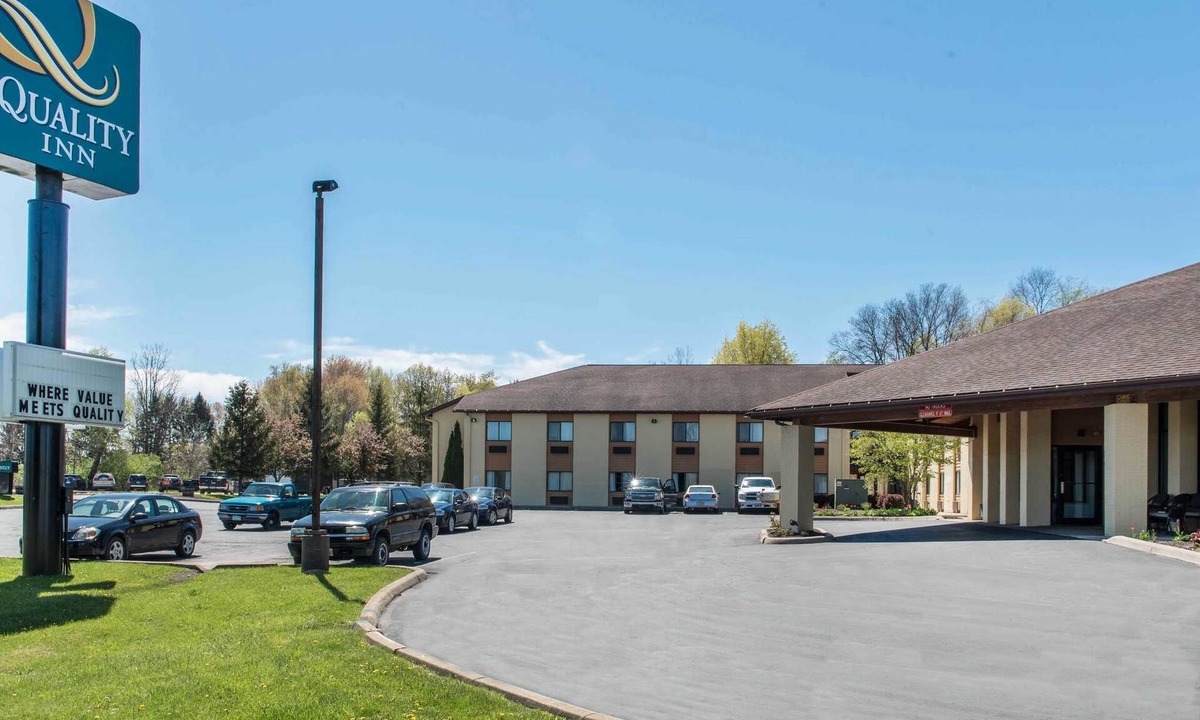 Ashland Hotel | Quality Inn