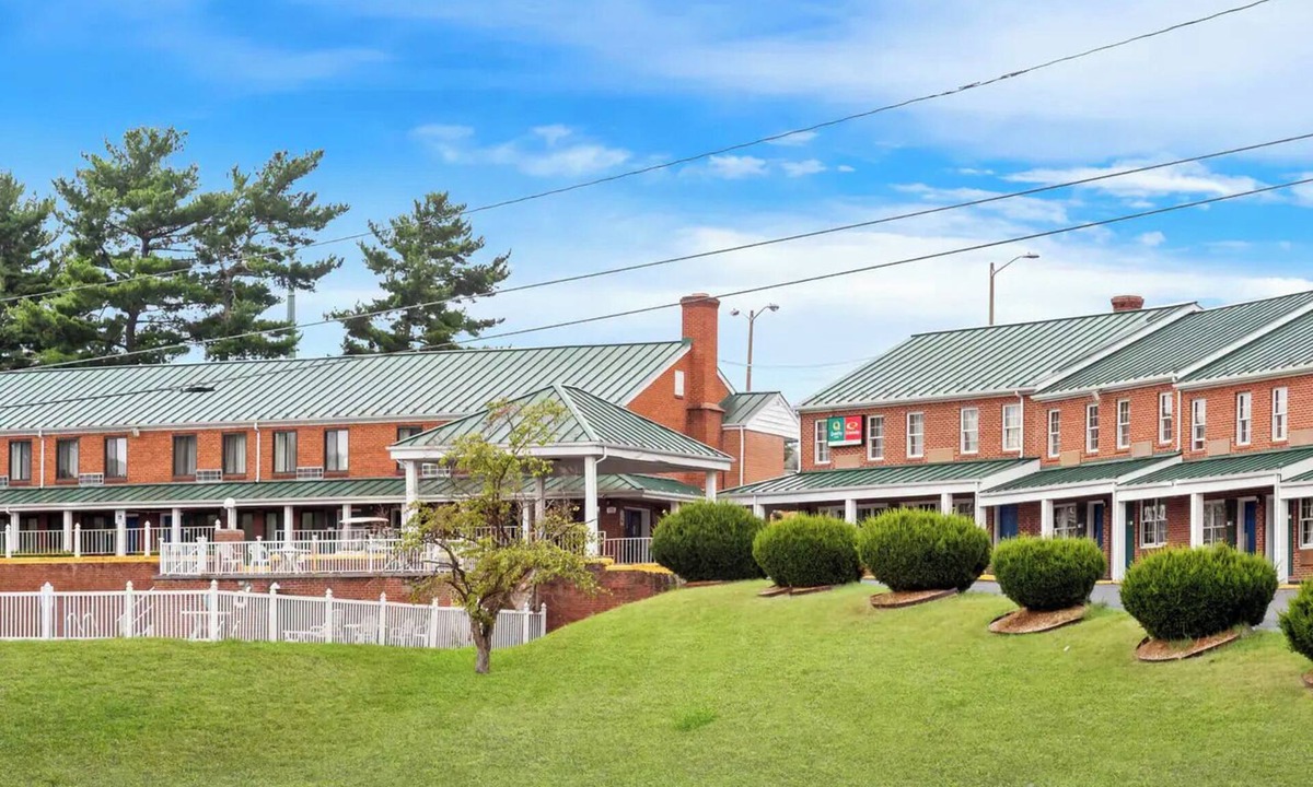 Waynesboro Hotel | Quality Inn Waynesboro