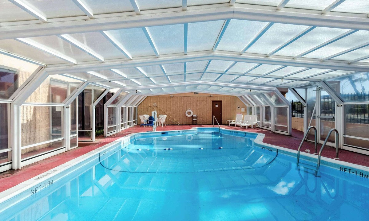 West Springfield Hotel | Quality Inn West Springfield