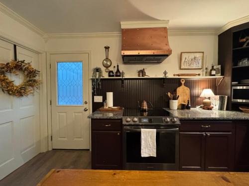 Chesterfield Villa | Qualla Park