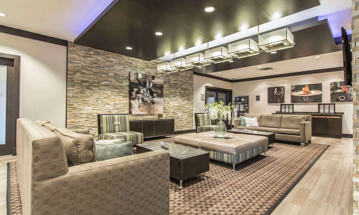 Sault Ste. Marie Hotel | Quattro Hotel & Conf. Centre, an Ascend Collection Hotel