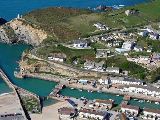 Portreath House | Quayside Cottage