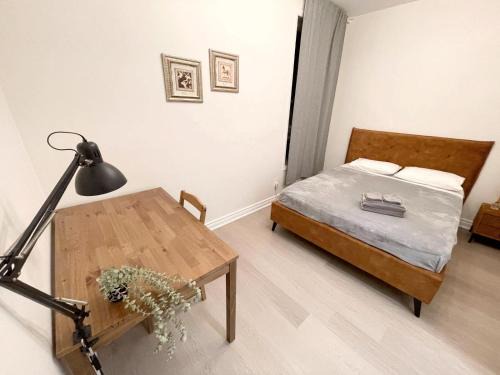 Old Town House | Queen Boutique Rooms
