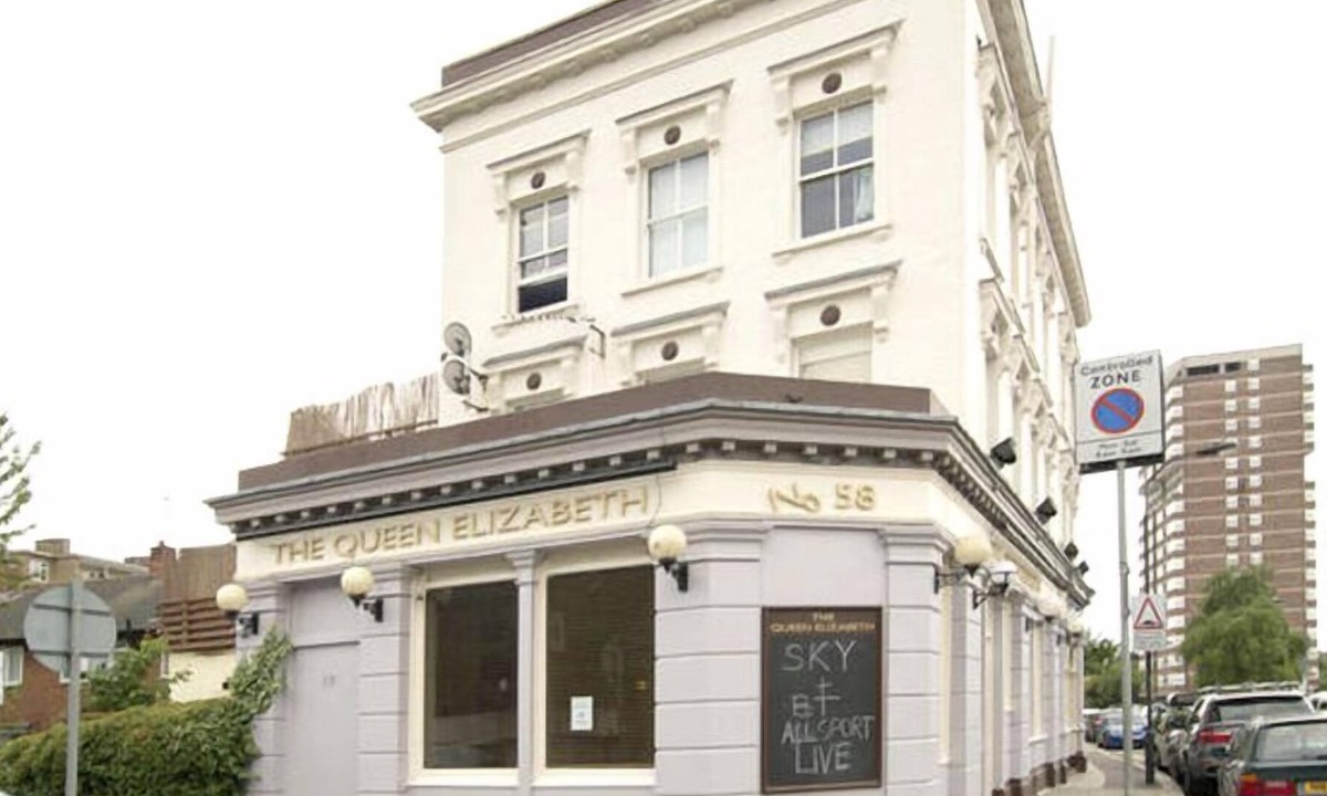 Parsons Green and Walham Hotel | Queen Elizabeth Chelsea