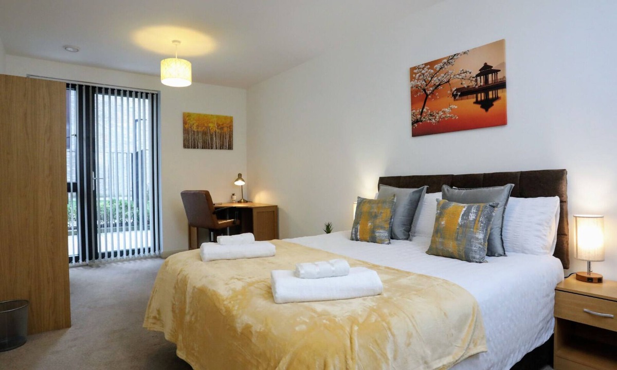 Brent Apartment | Queensbury NW9 - Modern & Spacious Ground Floor 2 Bed/2 Bath Apartment