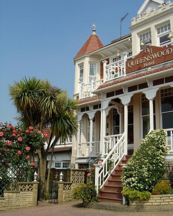 Weston-super-Mare Hotel | Queenswood Hotel