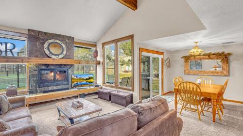 Sunriver Apartment | Quelah Condo - Unit 19