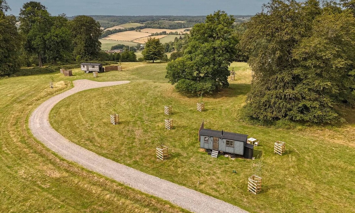 Stonor Cabin | Quercus & Redwood - Sleeps 4