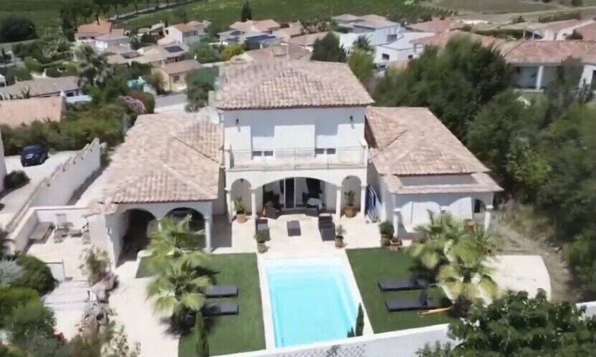 Castelnau-de-Guers Villa | QUIET VILLA CLIM POOL NEAR BEACHES AND LAKE