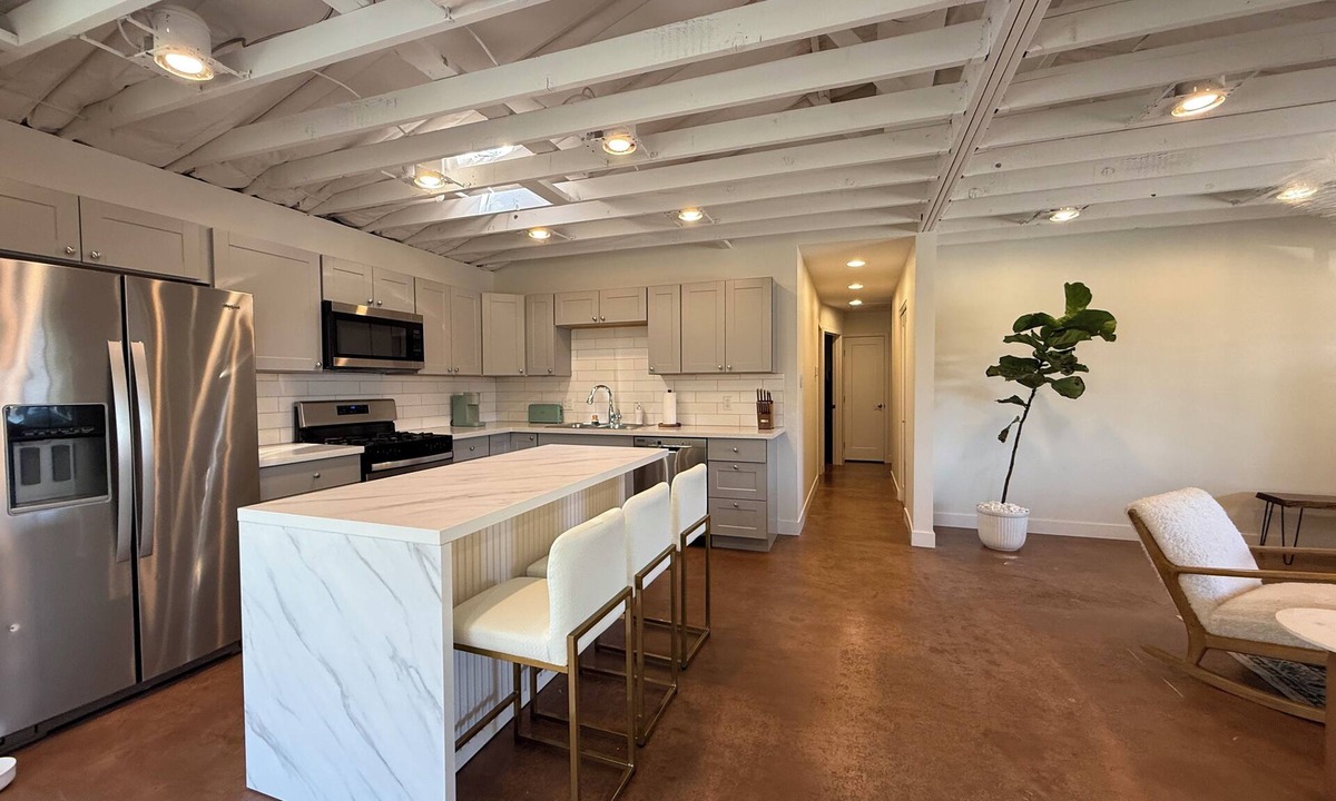 Papago Parkway House | Quiet 3BR Home in South Scottsdale – Pool, Pet Friendly, Near Tempe & Old Town