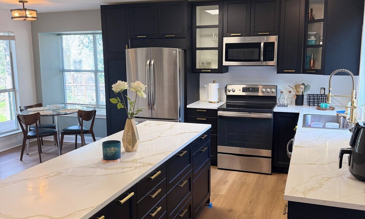 McNeil House | Quiet 3BR NW Austin · Remote Work Ready · Pet Friendly