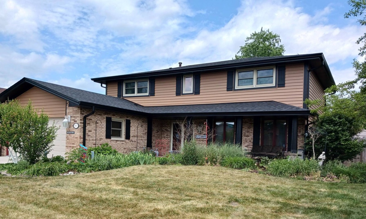 Homer Glen House | QUIET 4 BEDROOM HOME ON A CUL DE SAC