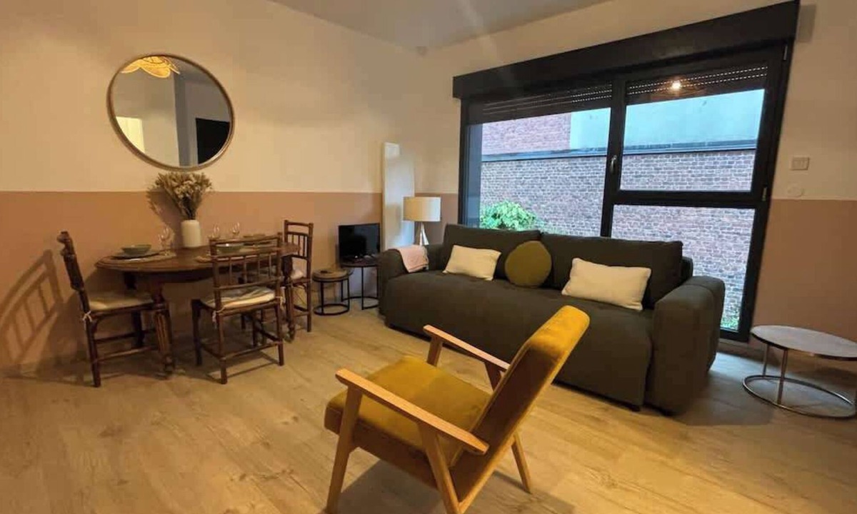 Arras Apartment | Quiet and central, 6p fully equipped