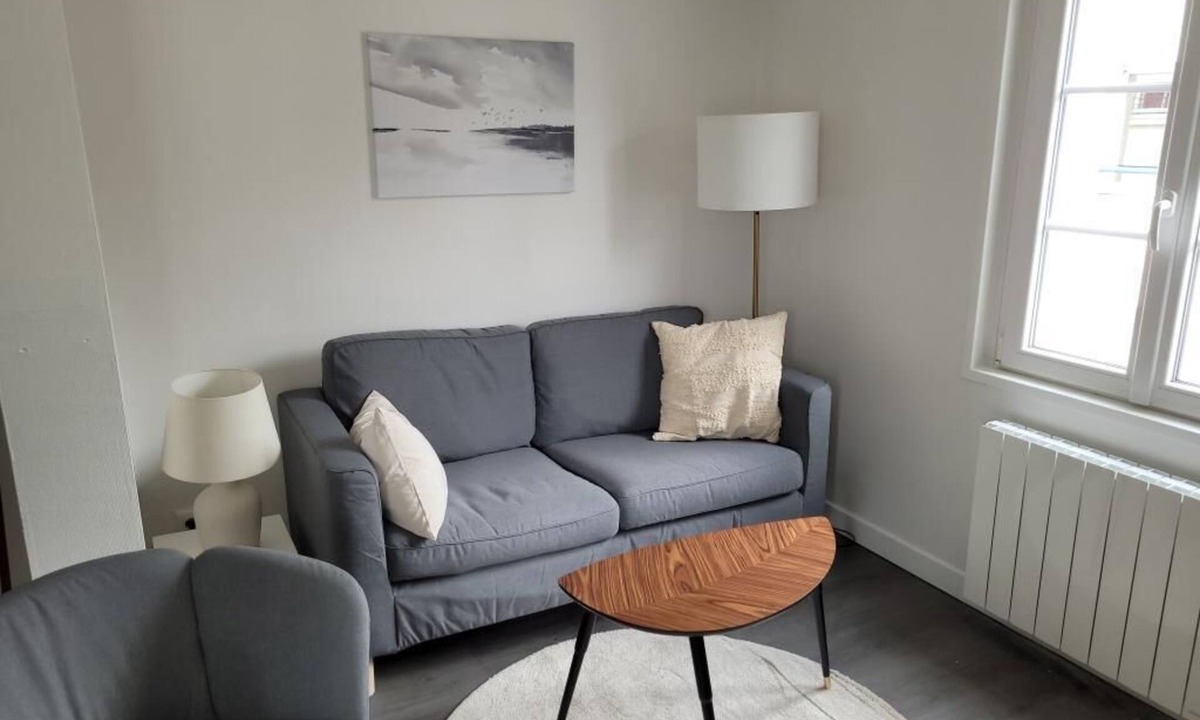 Centre Ville Apartment | Quiet and Comfortable Duplex in Compiègne Center