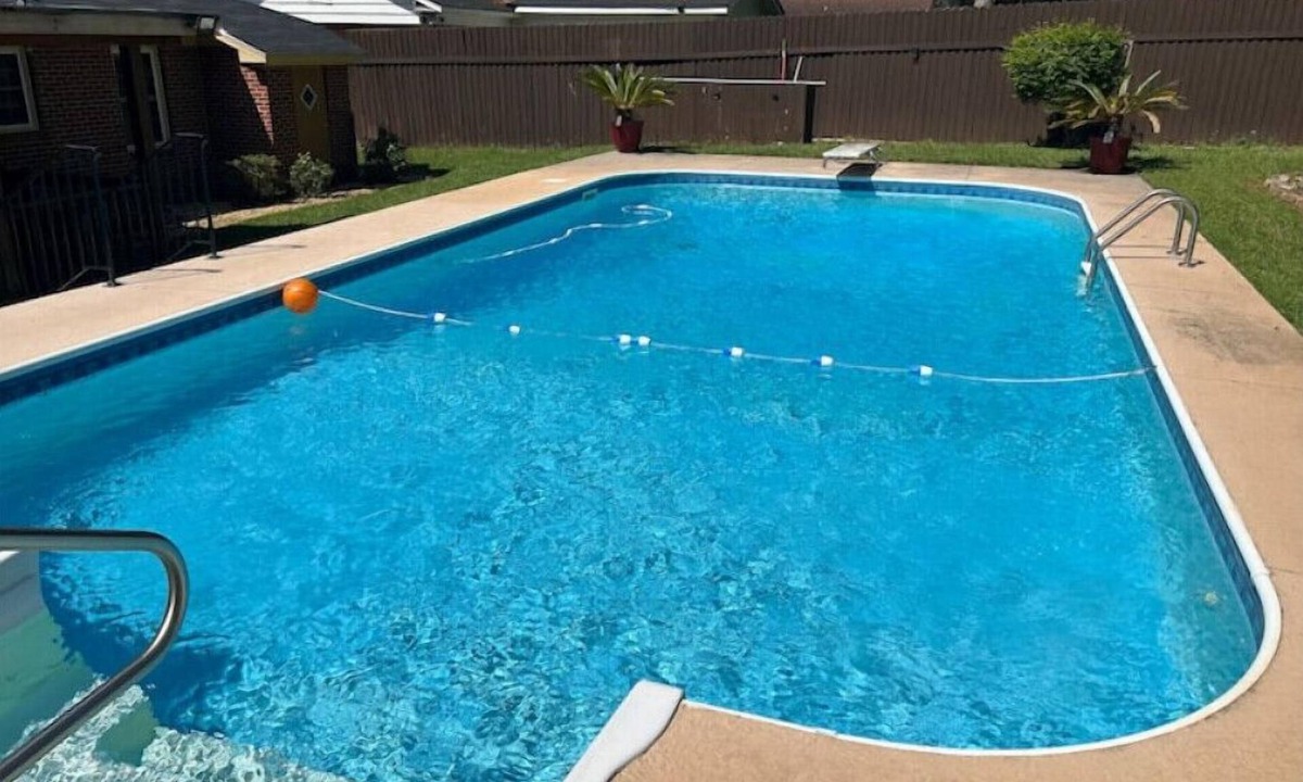 Albany House | Quiet And Private Oasis