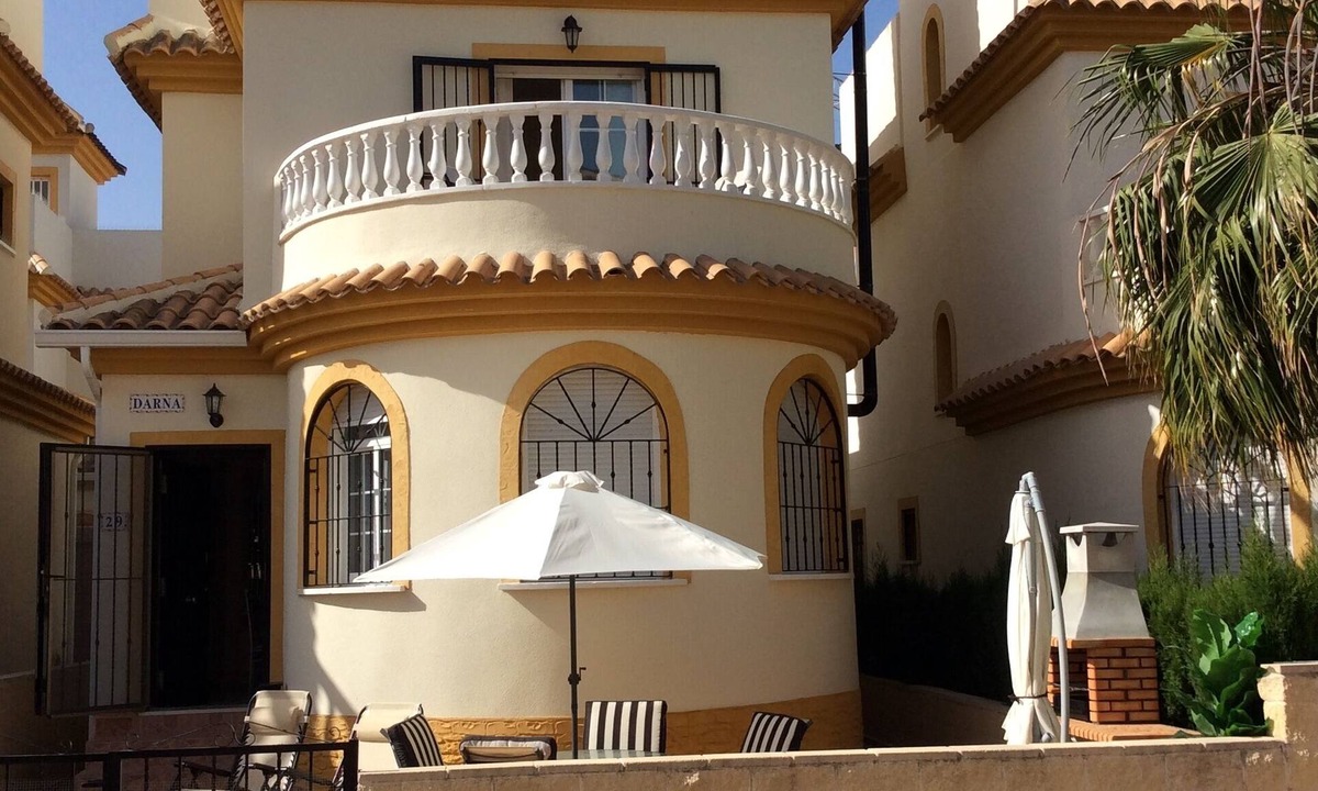San Fulgencio Villa | Quiet and Secluded Villa