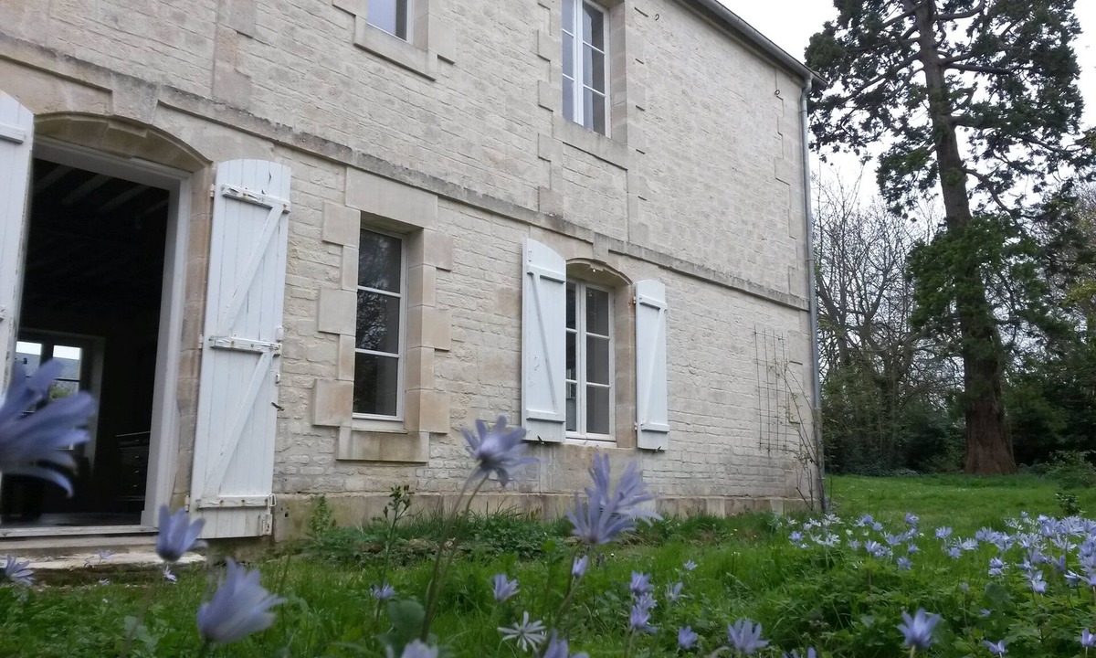 Saint-Contest House | quiet and spacious house near Caen and the landing beaches