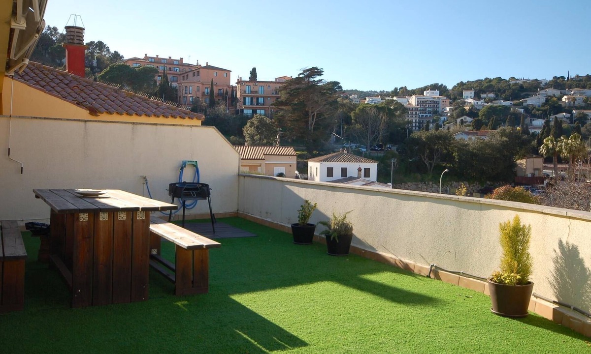 Tossa de Mar Apartment | QUIET APARTMENT 5 minutes TO THE BEACH