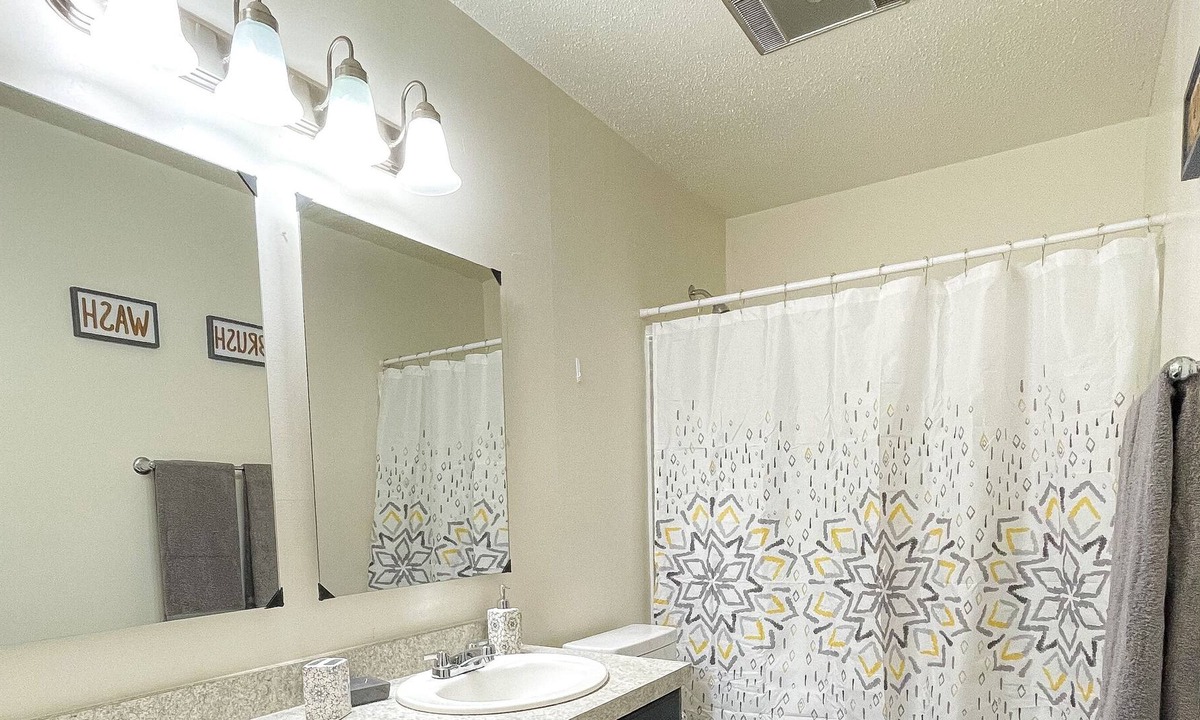 Portales Apartment | Quiet Apartment Close to ENMU