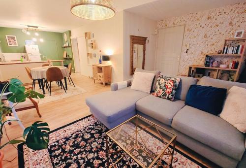 La Madeleine Apartment | Quiet apartment for 2-4 people with private parking
