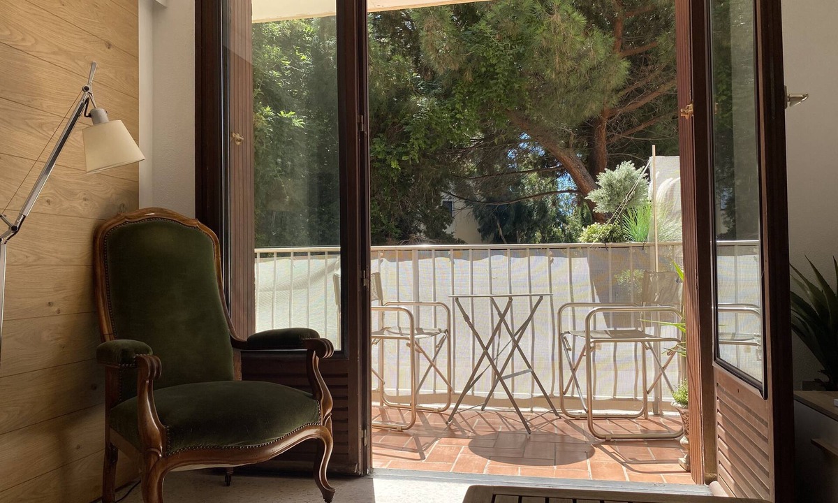 Les Platanes Apartment | Quiet apartment