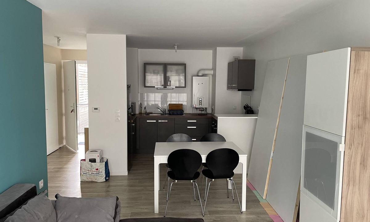 Colombelles Apartment | Quiet apartment near Caen and the D-Day beaches