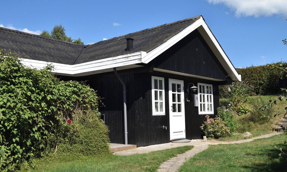 Vibæk Strand House | Quiet area close to the Vibæk beach and Ebeltoft