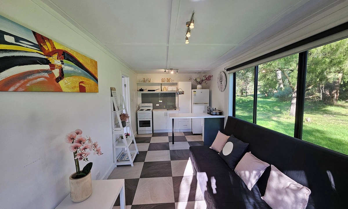 Pearcedale Cabin | Quiet Cabin in the Forest