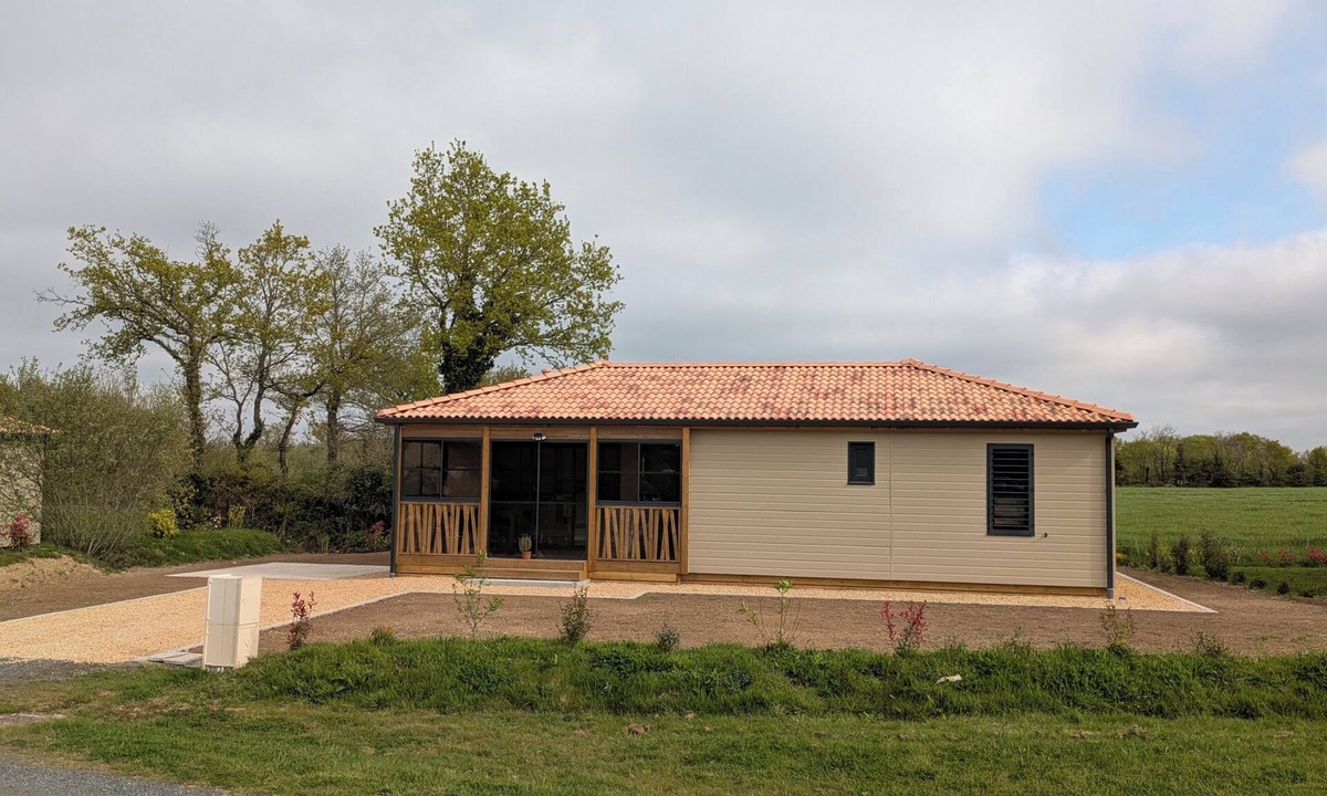 La Chapelle-Hermier Cottage | Quiet cottage close to Lac du Jaunay.