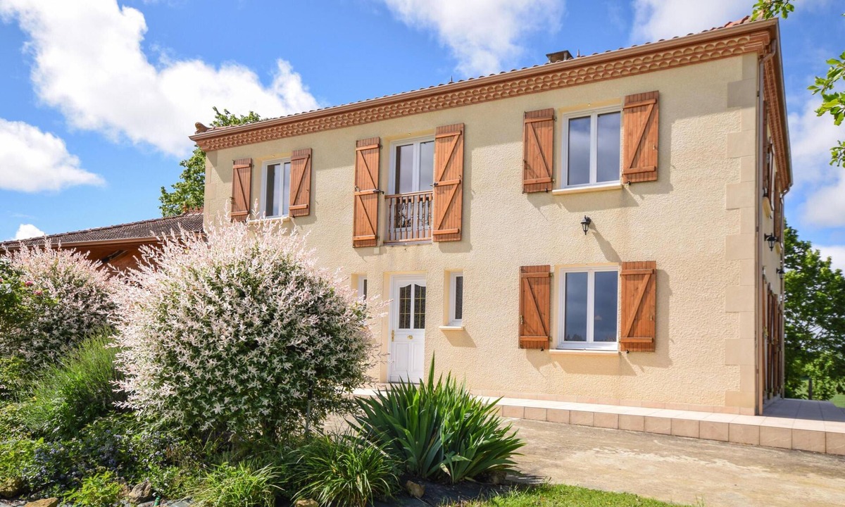 Bassoues House | Quiet cottage private pool and views