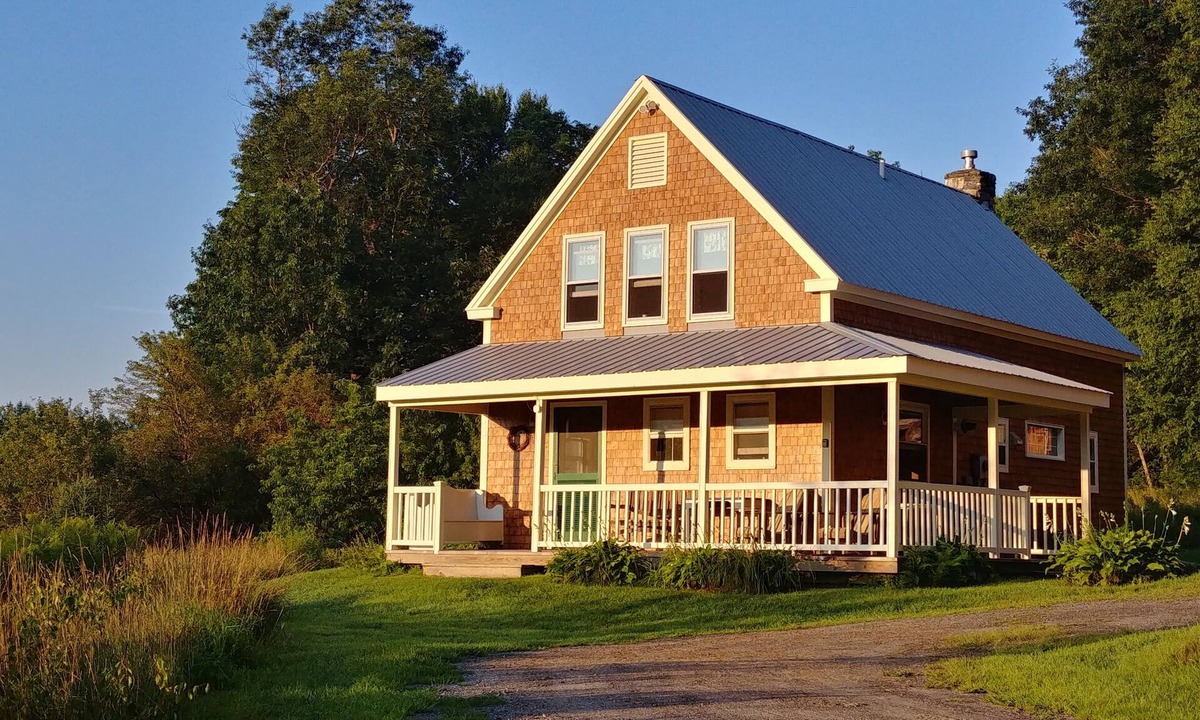 Rockingham Cottage | Quiet country cottage