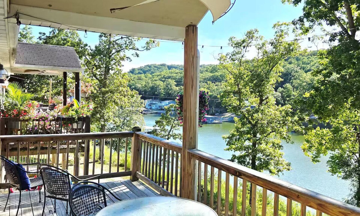 Lake of the Ozarks House | Quiet Cove Getaway gourmet style