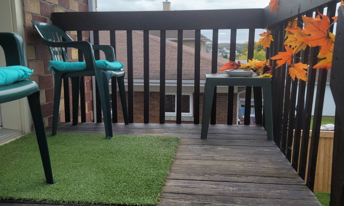Edmundston Apartment | Quiet cozy apartment next to highway wifi+netflix